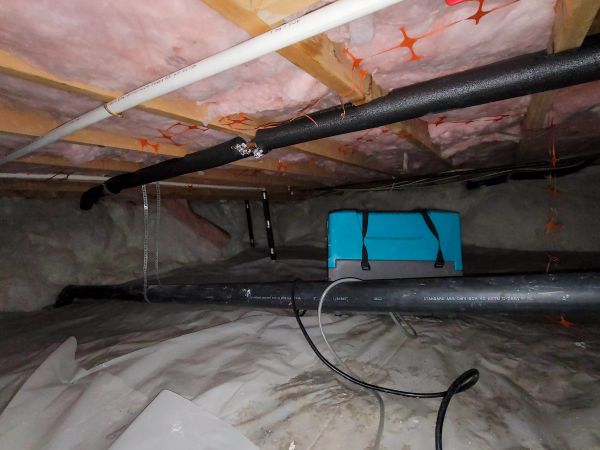 Crawl Space Water Remediation in Hampton